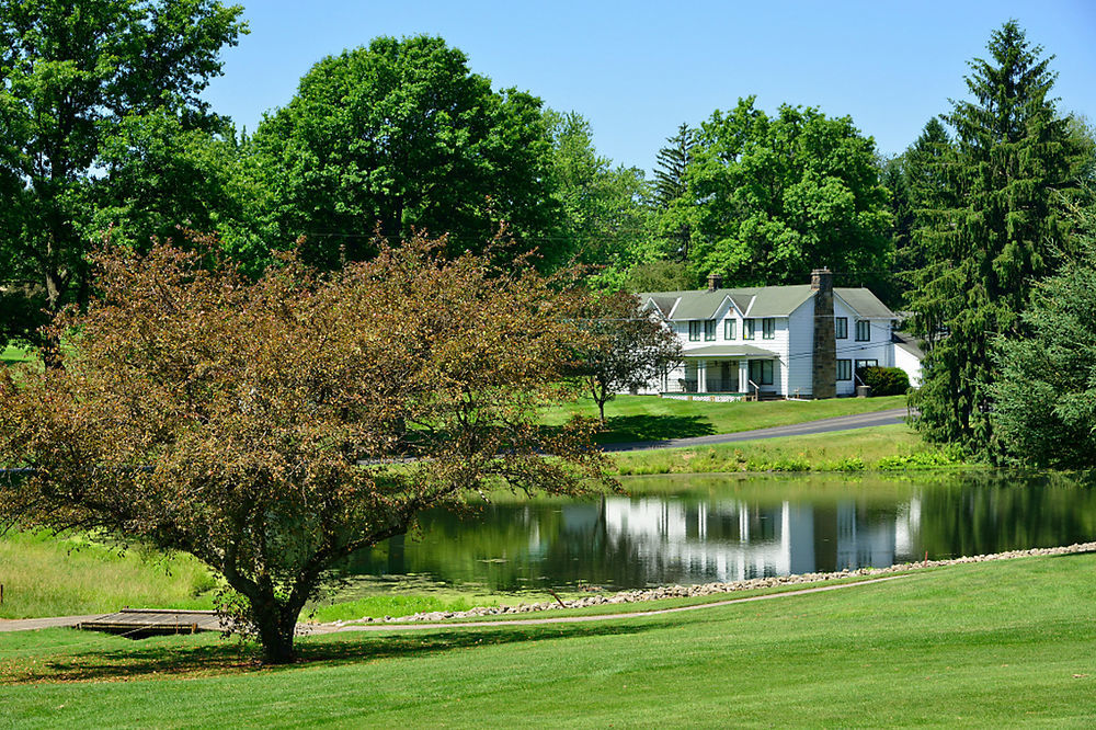 Conley Resort 巴特勒 外观 照片